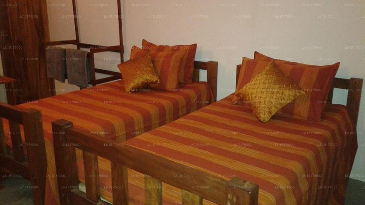 Lotus Chalets, Udawalawe