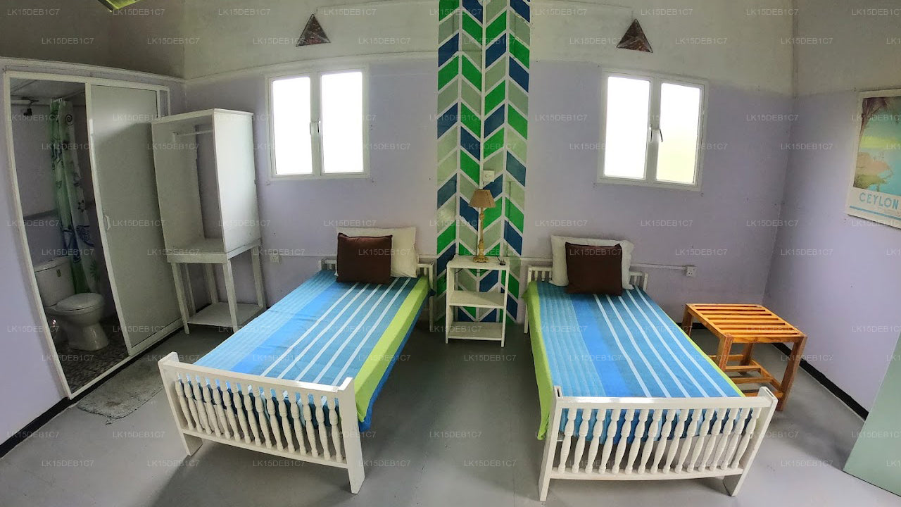 Anne's Maisonnette, Galle