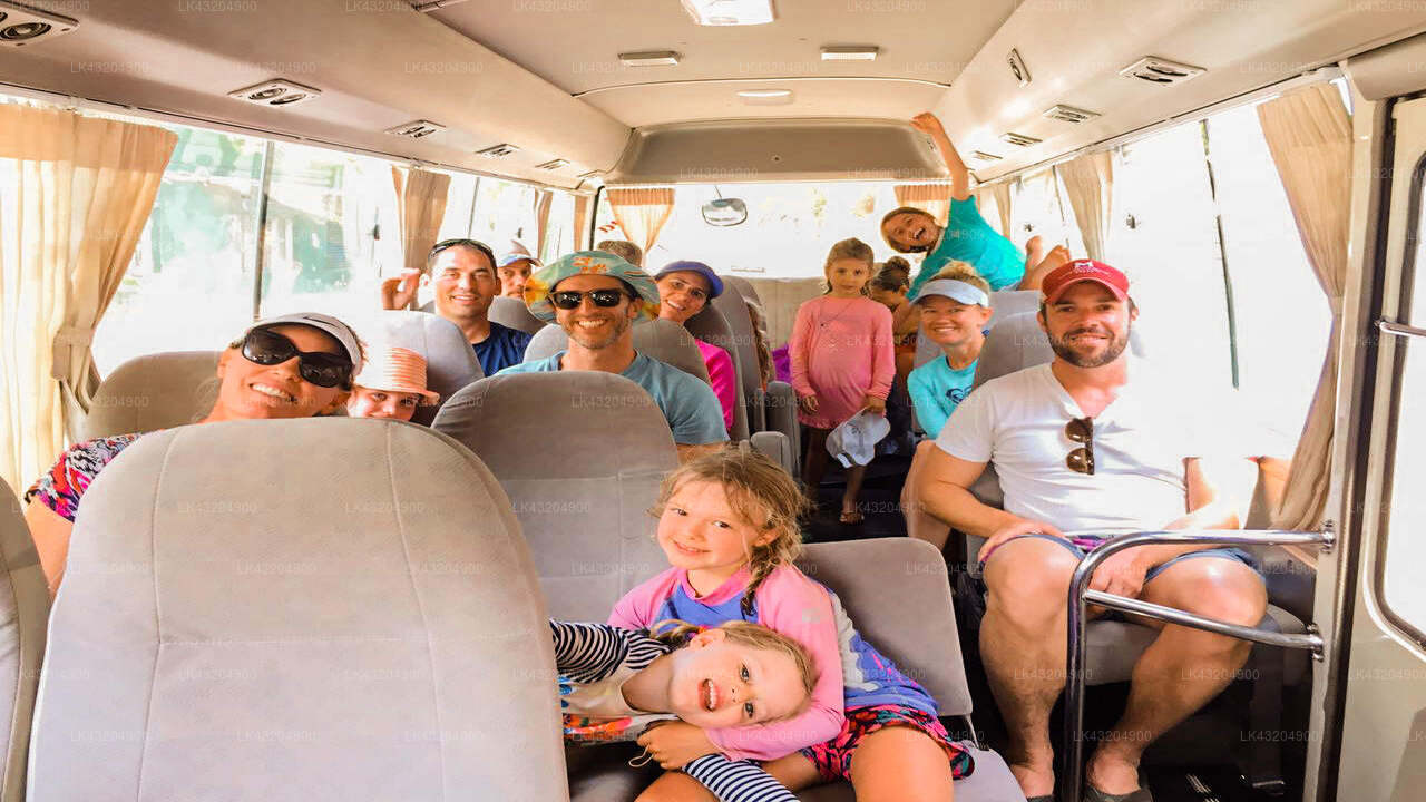 Transfer between Colombo (CMB) Airport and Calamansi Cove by Jetwing, Balapitiya