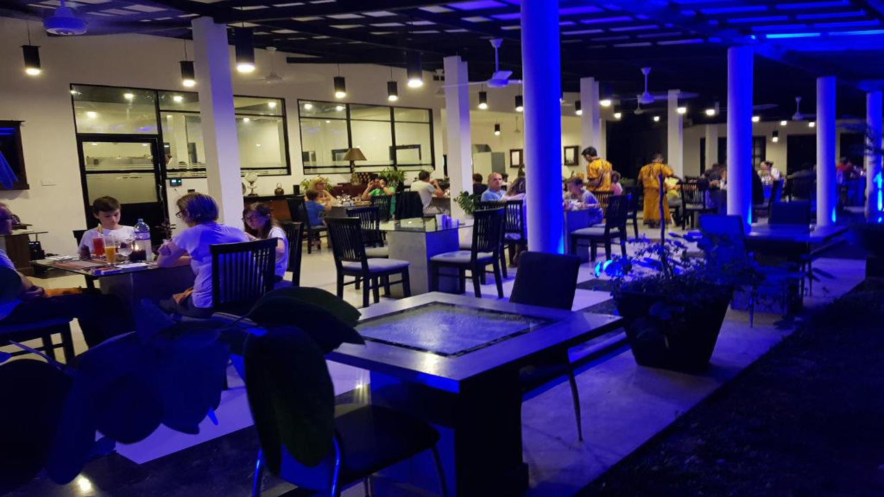 Ekologická vesnice květinová zahrada, Sigiriya