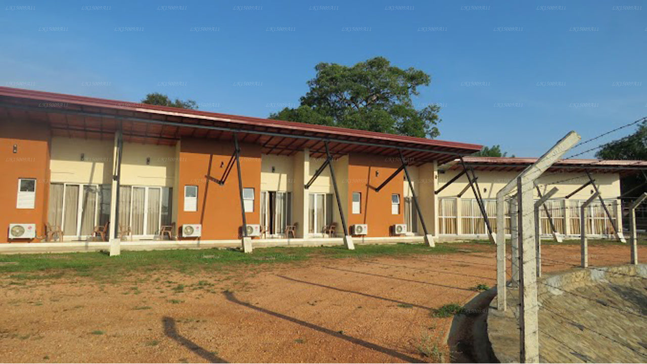 Habarana CEB Circuit Bungalow, Habarana