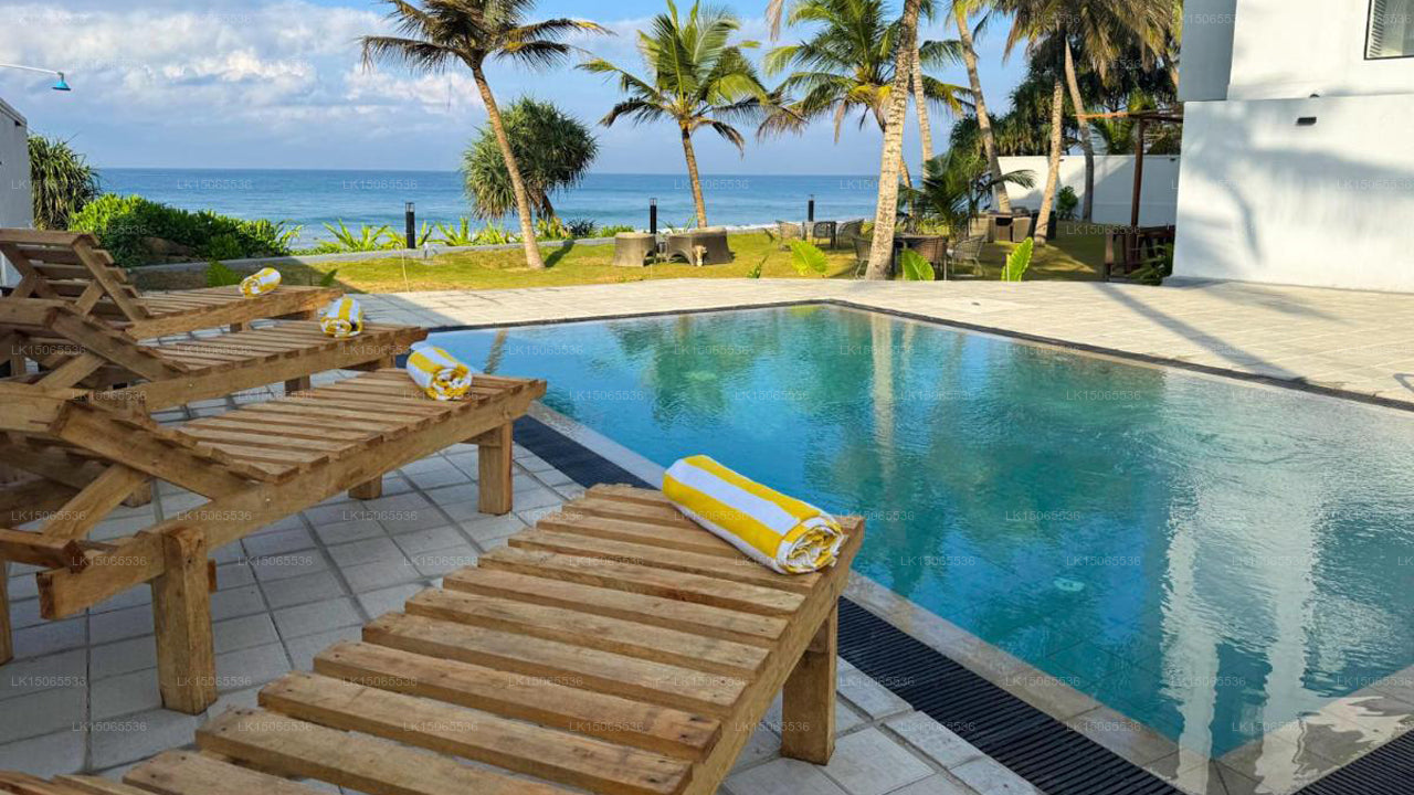 Moi Induruwa by DBI, Induruwa