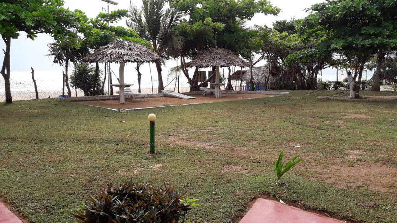 Sea View Beach Hotel, Nilaveli