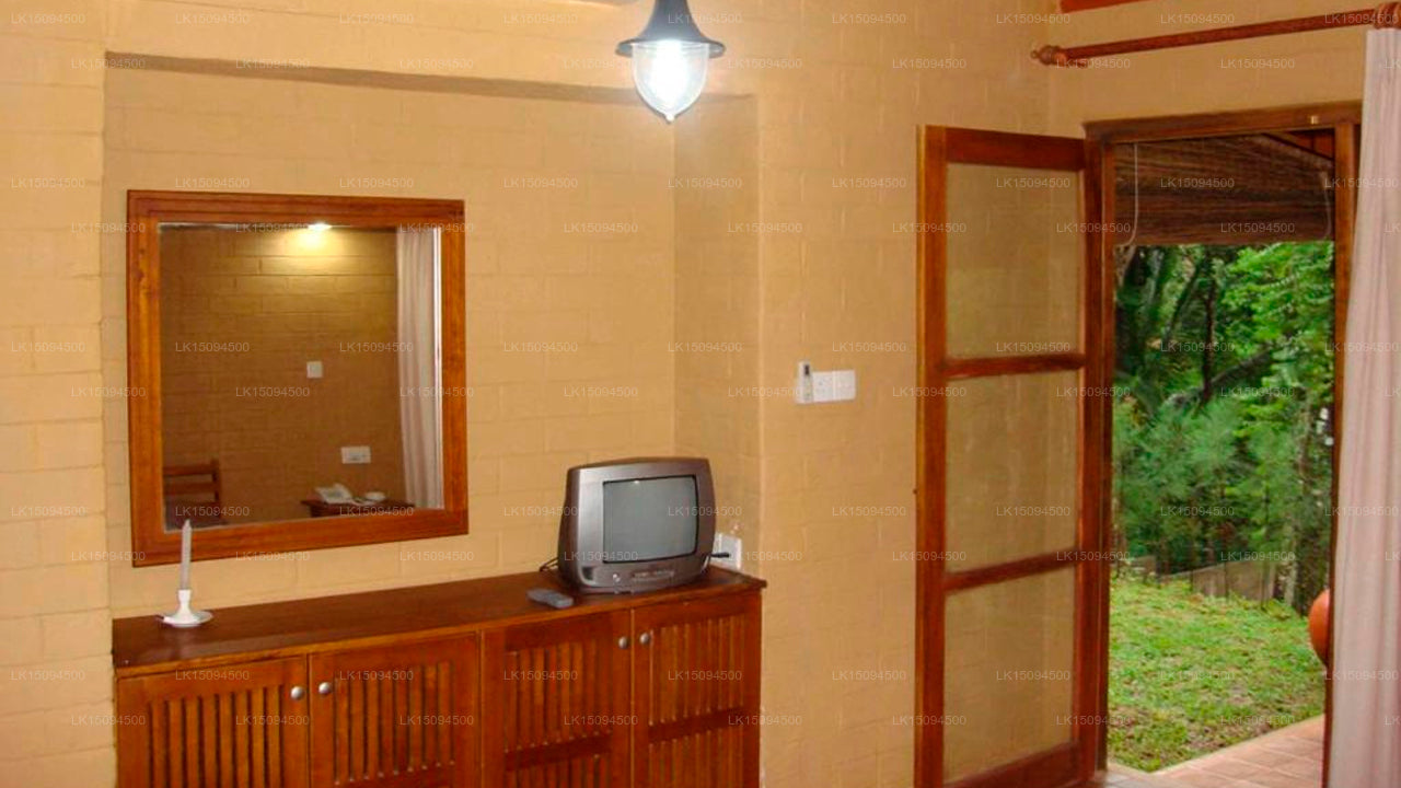 Bopath Fall Rock Chalets, Ratnapura