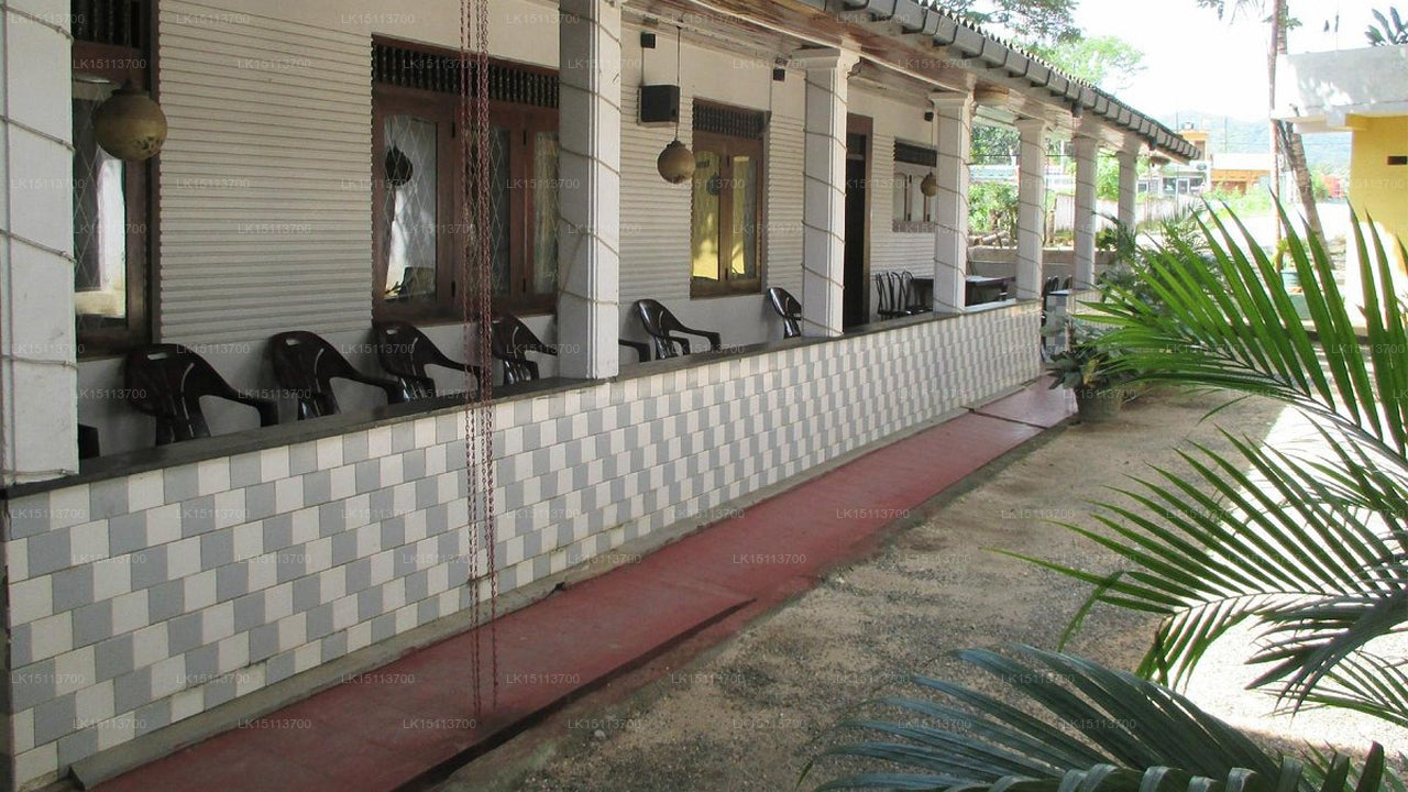 Saranga Holiday Inn, Wellawaya