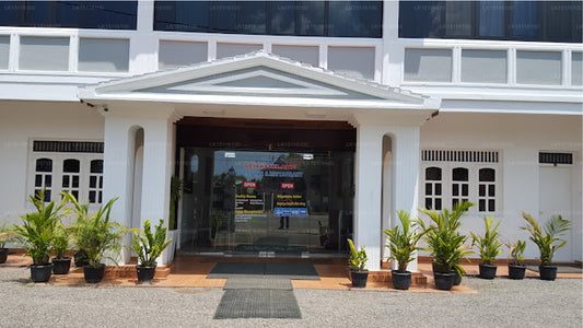 Senathilaka Guest Inn & Restaurant,  Puttalam