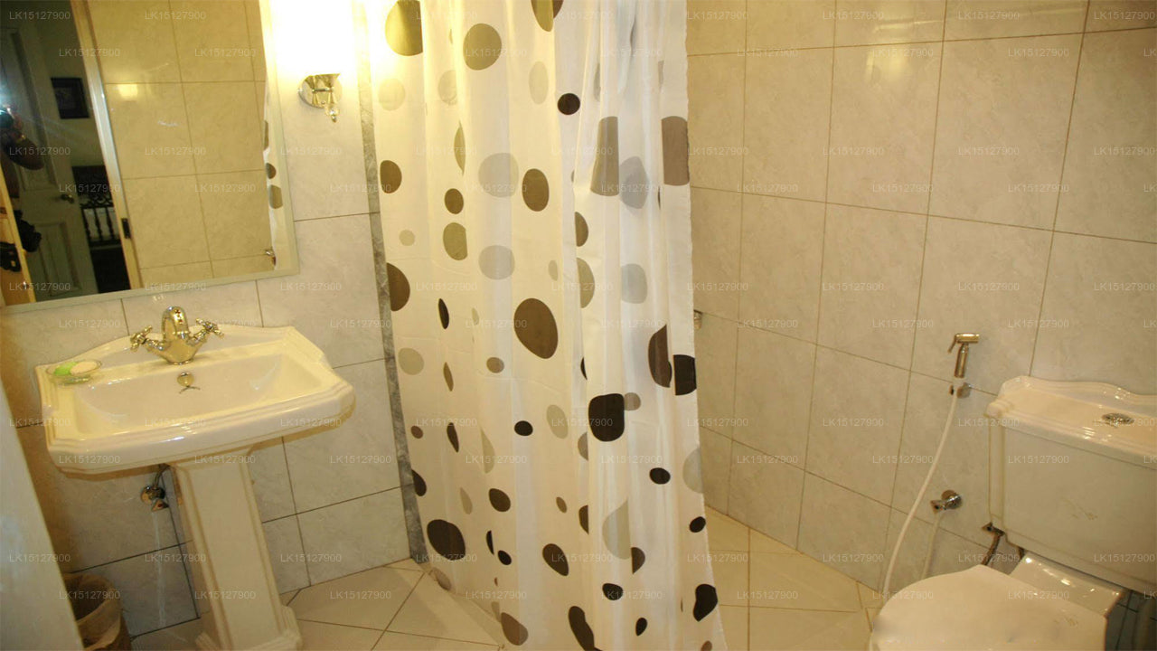 Colonial Holiday Bungalow Senani, Nuwara Eliya