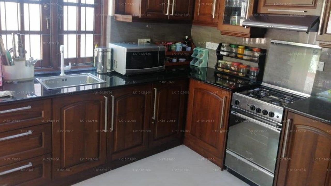 Lahiru Airport Hotel, Galle