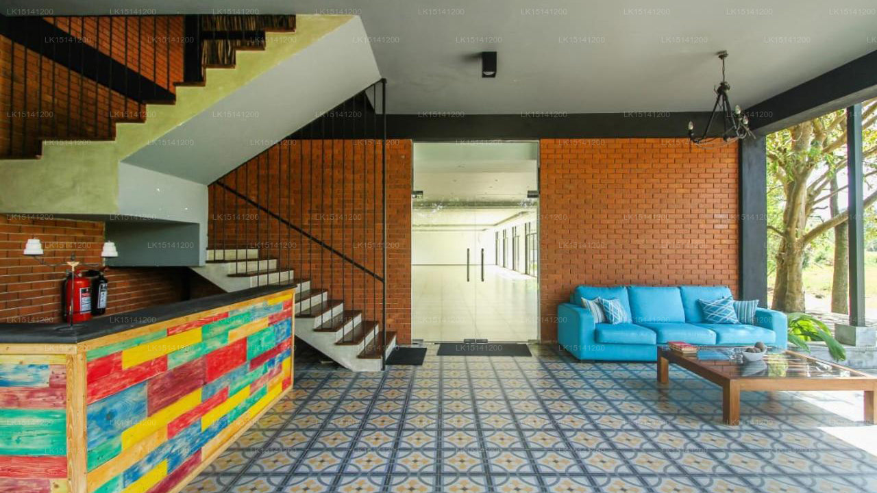 Java Moon, Piliyandala