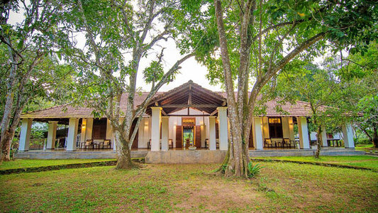 Comilla Bungalow, Gampaha