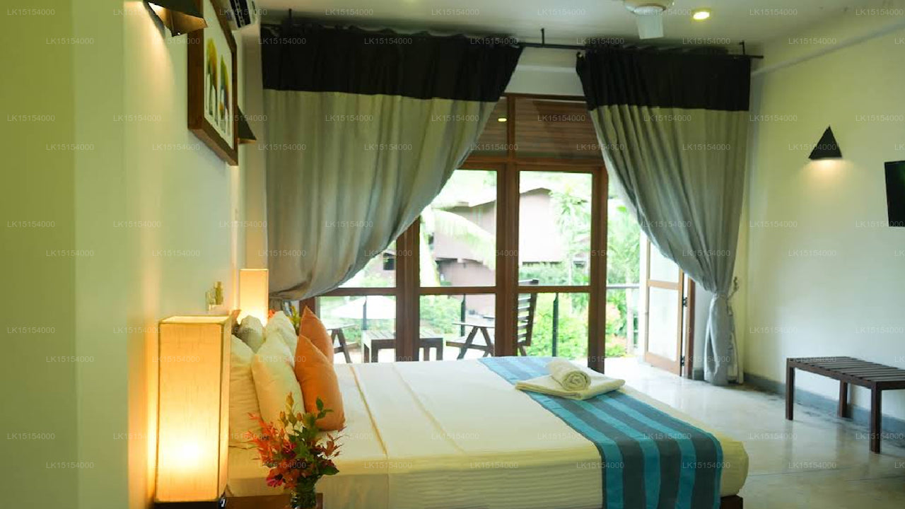 Hotel Athgira, Udawalawe
