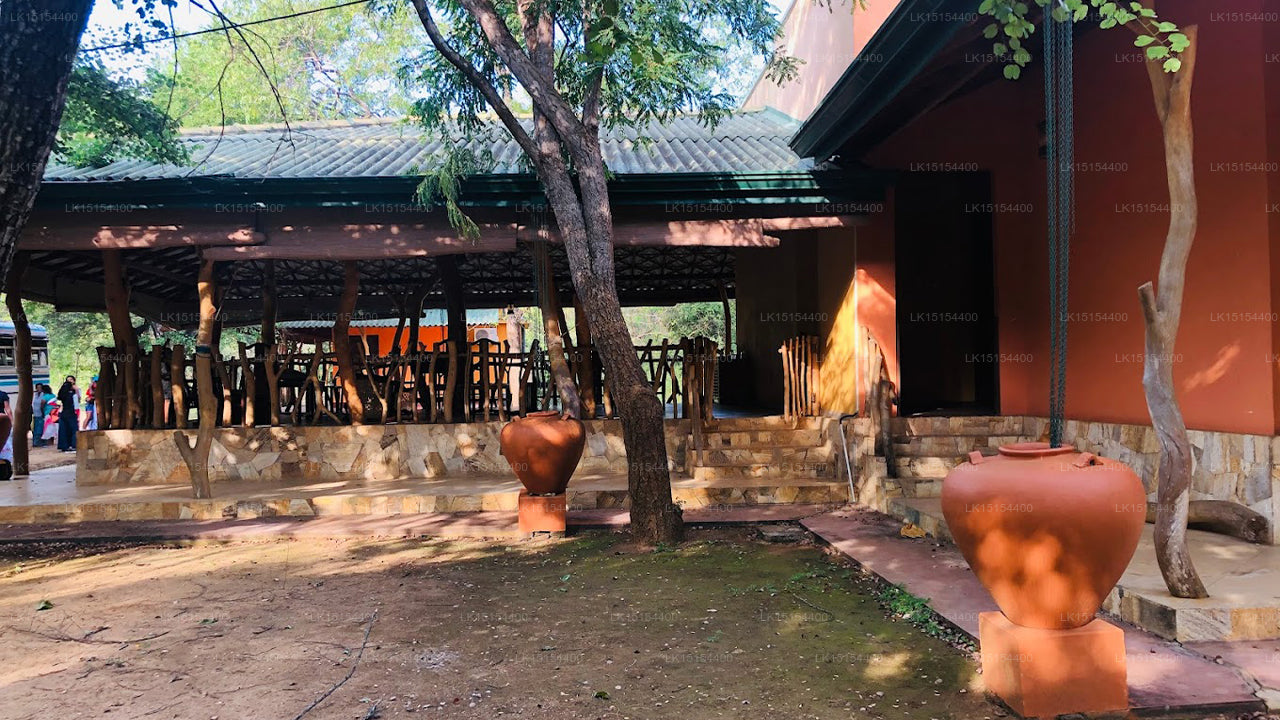 Ran Hewana Holiday Resort, Kataragama