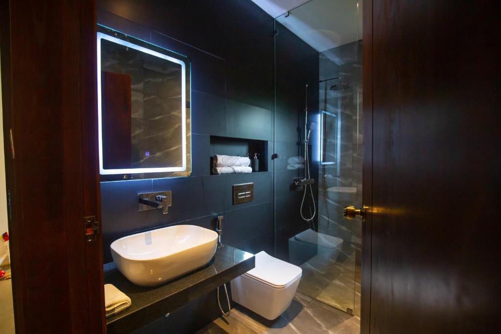 Namara Zelená Ella, Ella