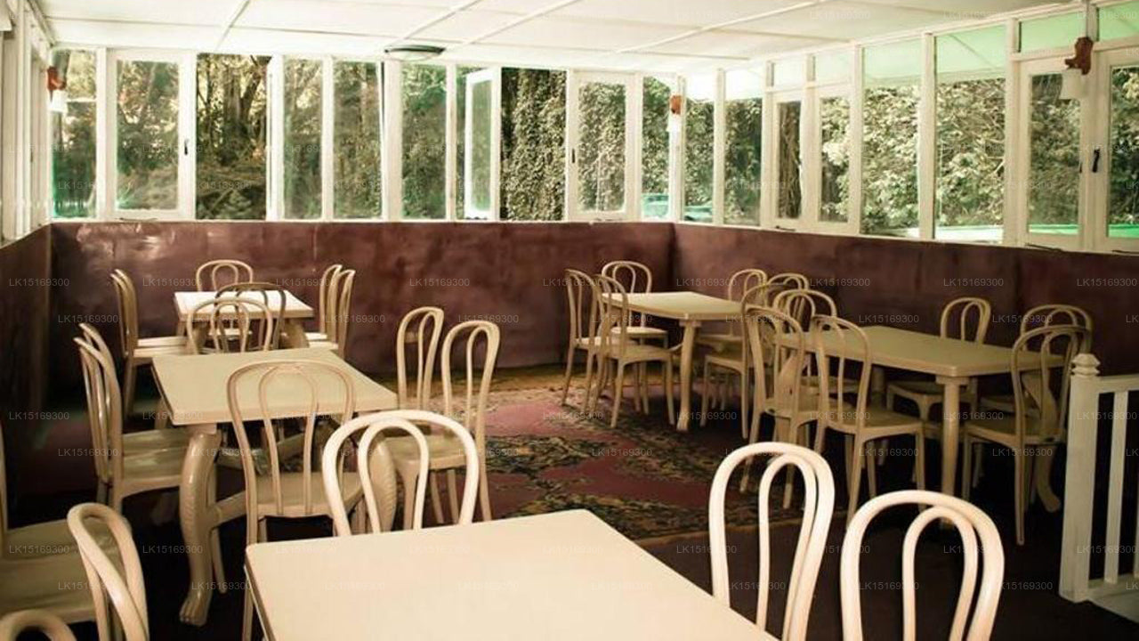 Surrey Bird Sanctuary & Holiday Resort, Welimada