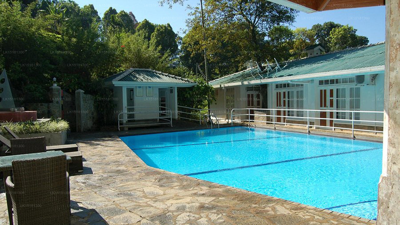 Lesní okraj, Kitulgala