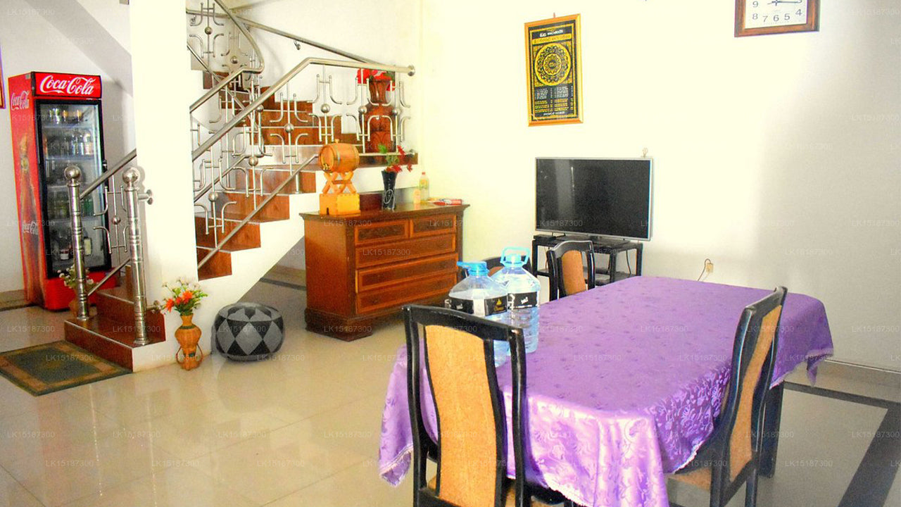 Silvertrends, Kirillawala