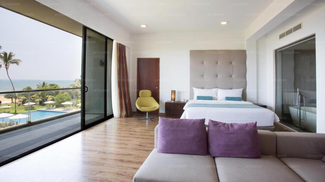 Club Waskaduwa Beach Resort, Kalutara