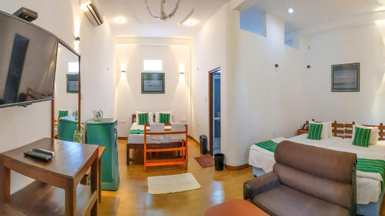 Zlatá divoká Yala, Tissamaharama