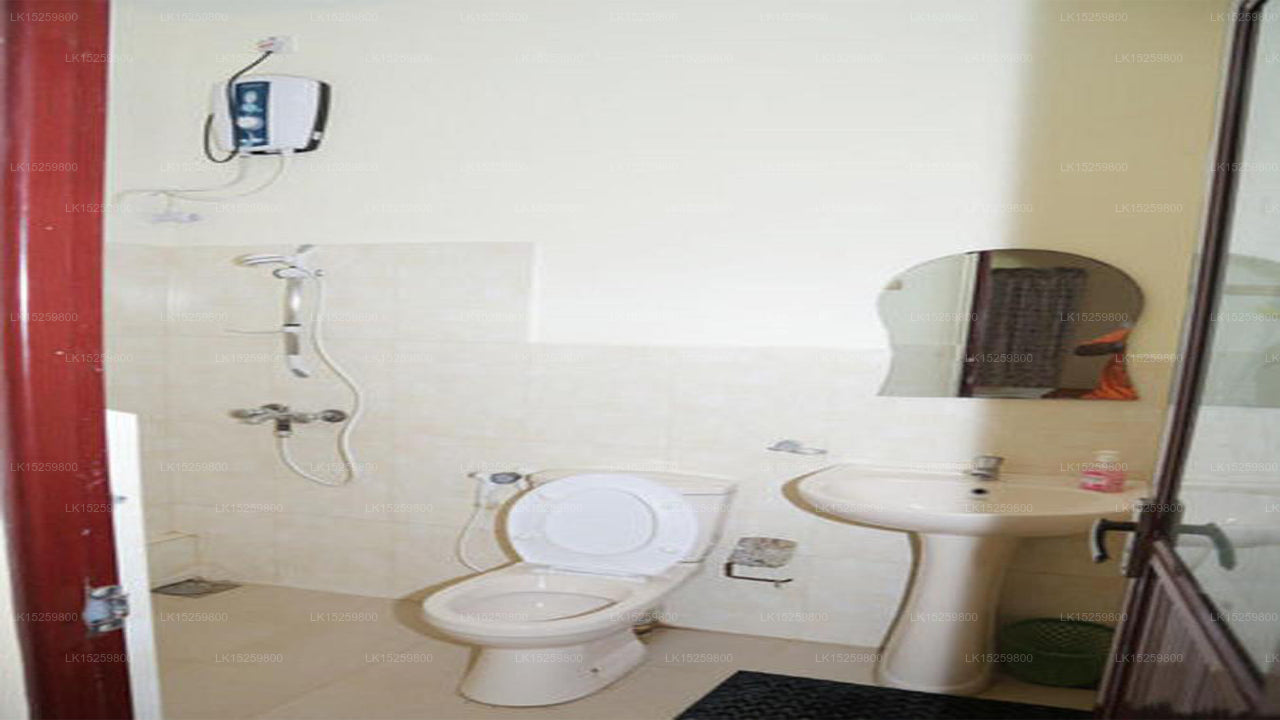 Dyke Rest, Trincomalee