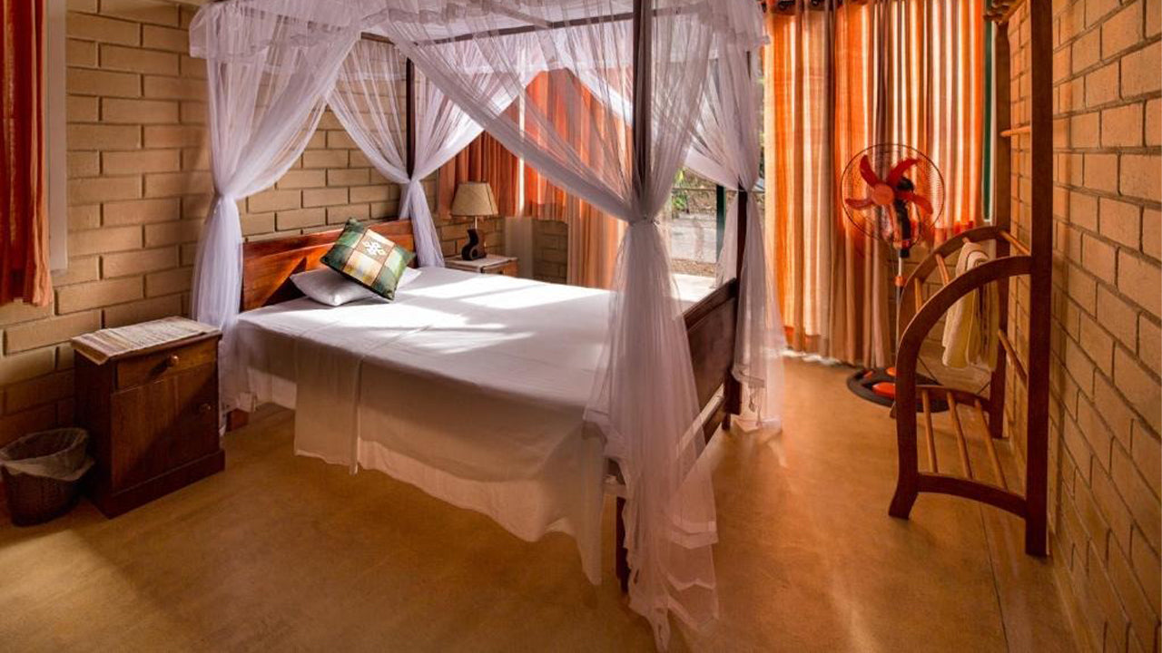 Sanatha Suwaya, Kandy