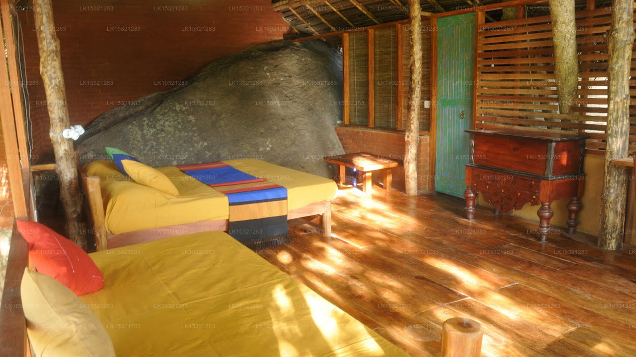 Back of Beyond Dehigaha Ela, Sigiriya