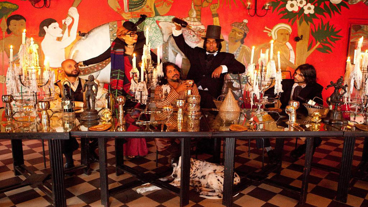 Helgina pošetilost, Kandy