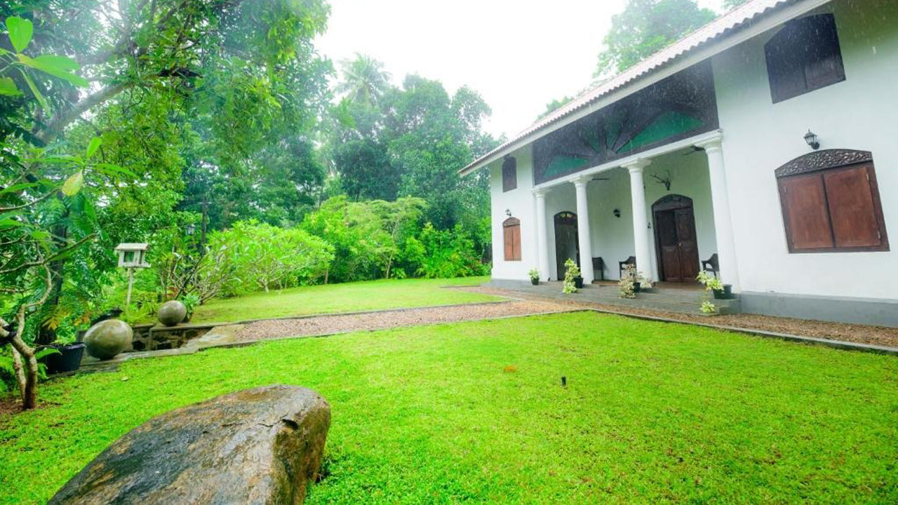 Hill House Villa, Gallle