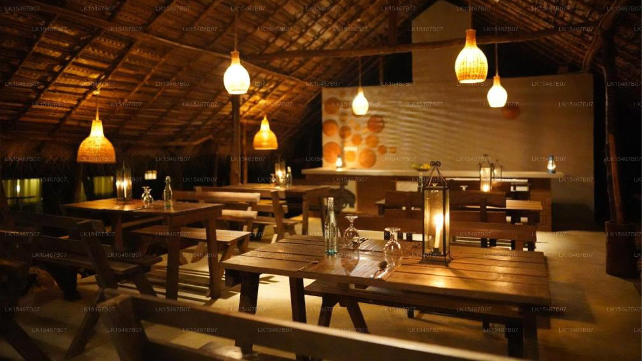 River Glamping By Gaga Bees, udawalawe