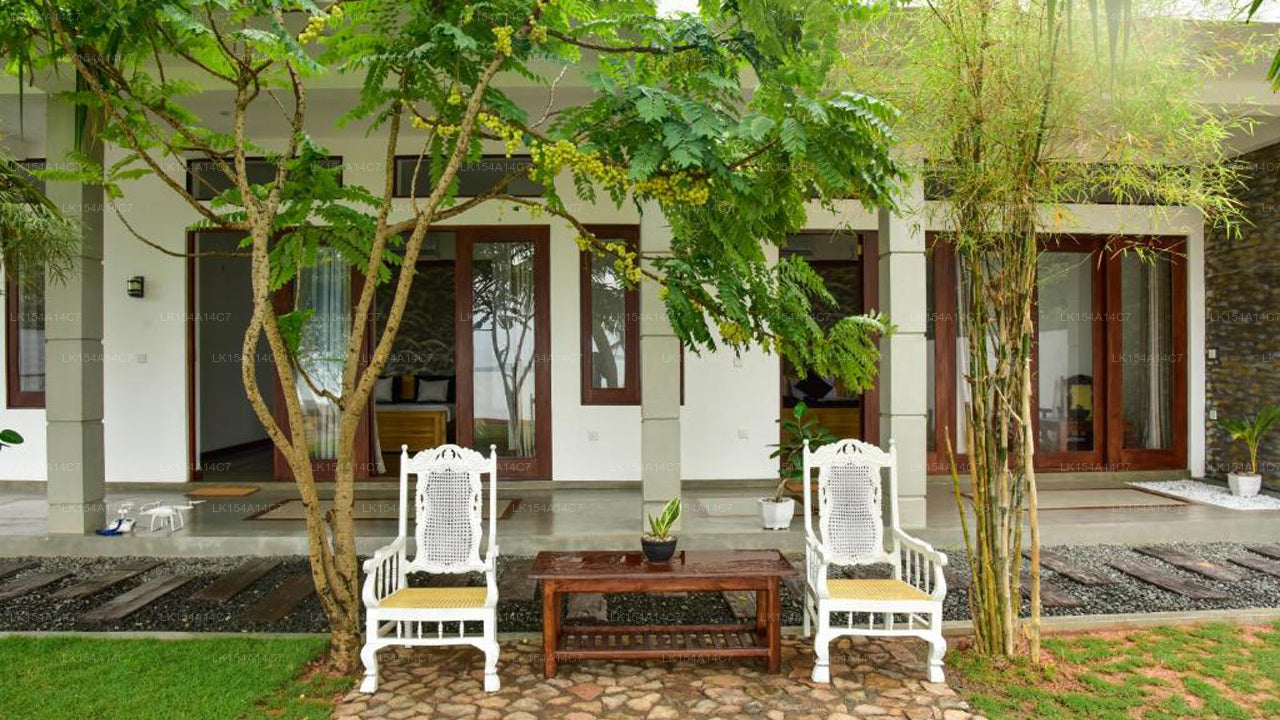 Laguna Hiru, Negombo