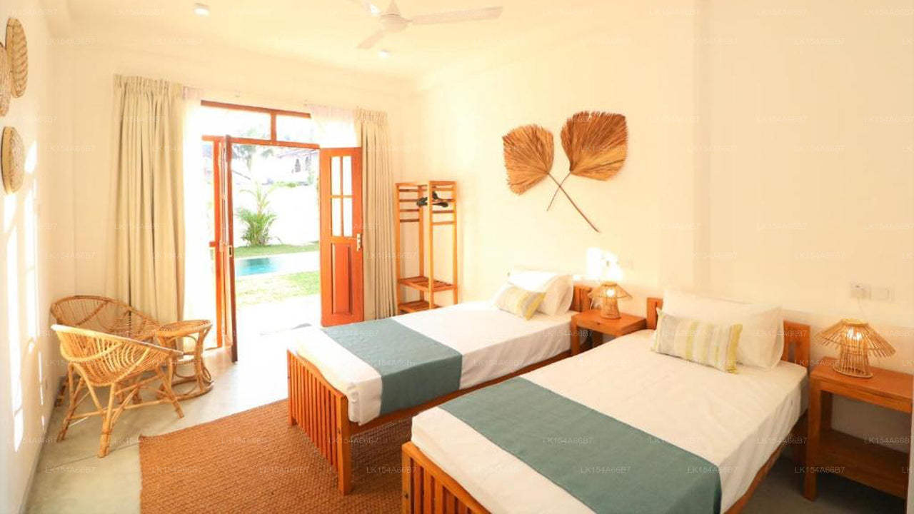 Ohana Surf Guest House & Surf School, Ahangama