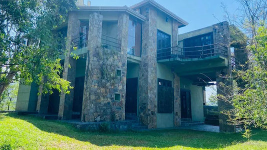 Hotel castle palace, Kandy