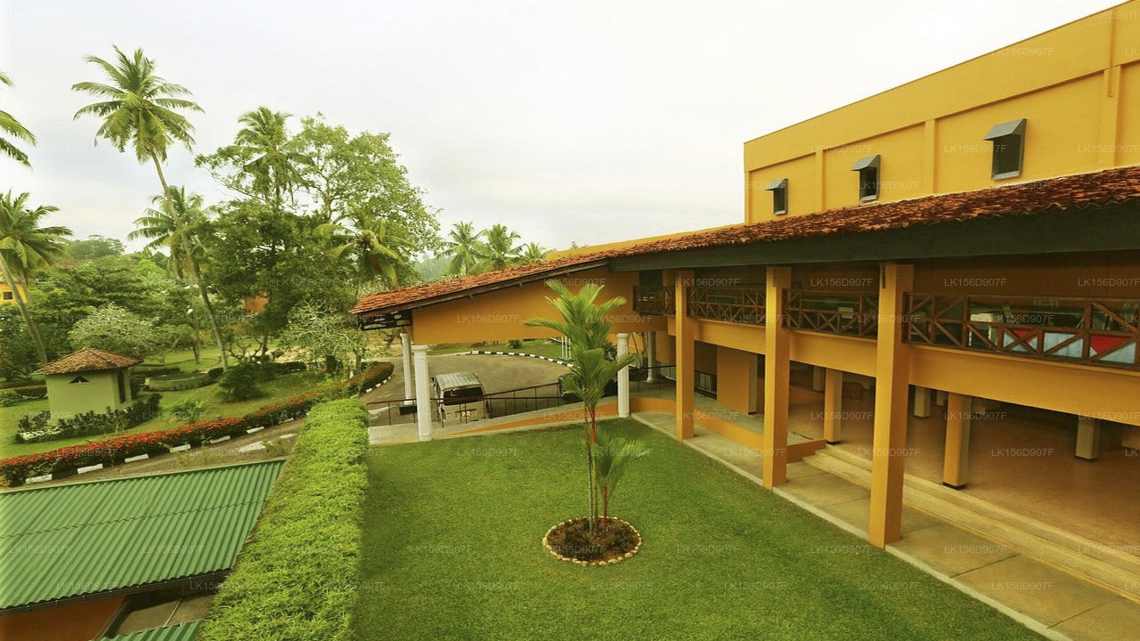 Fishermans Bay, Weligama