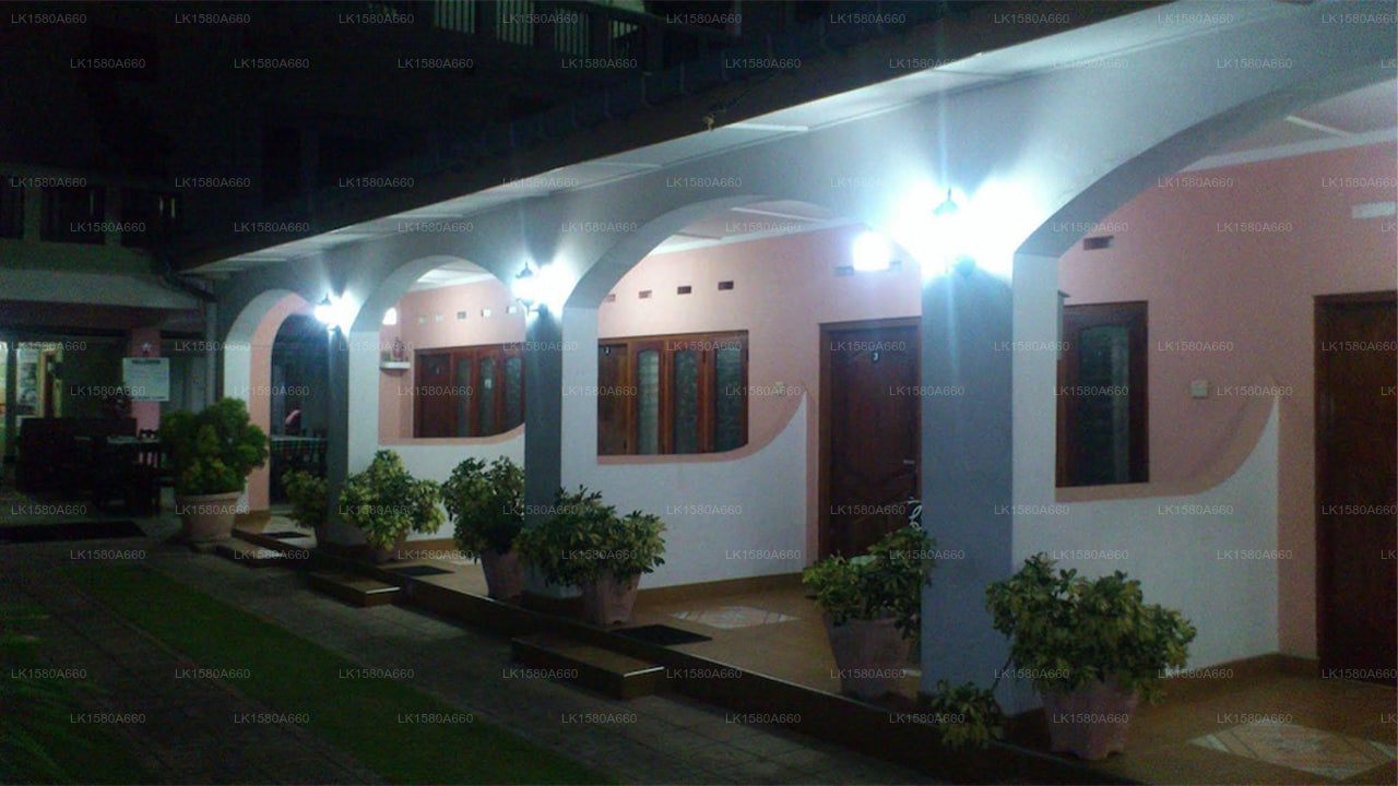 Ocean View Guesthouse, Negombo