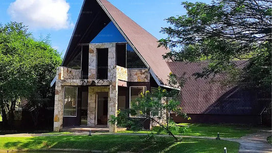 Liyya Waters Villa in Embullambe, Dambulla