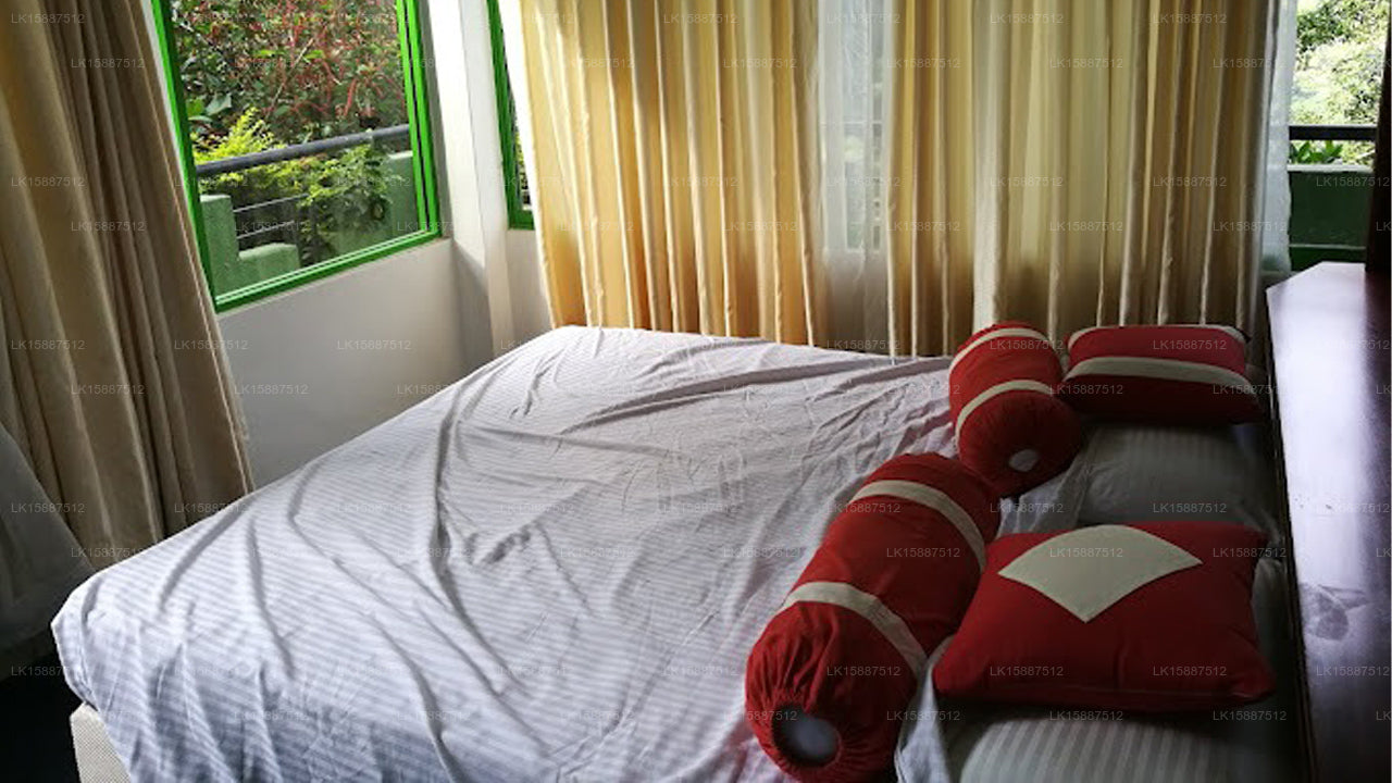 Ramboda Falls Hotel in Nuwara Eliya