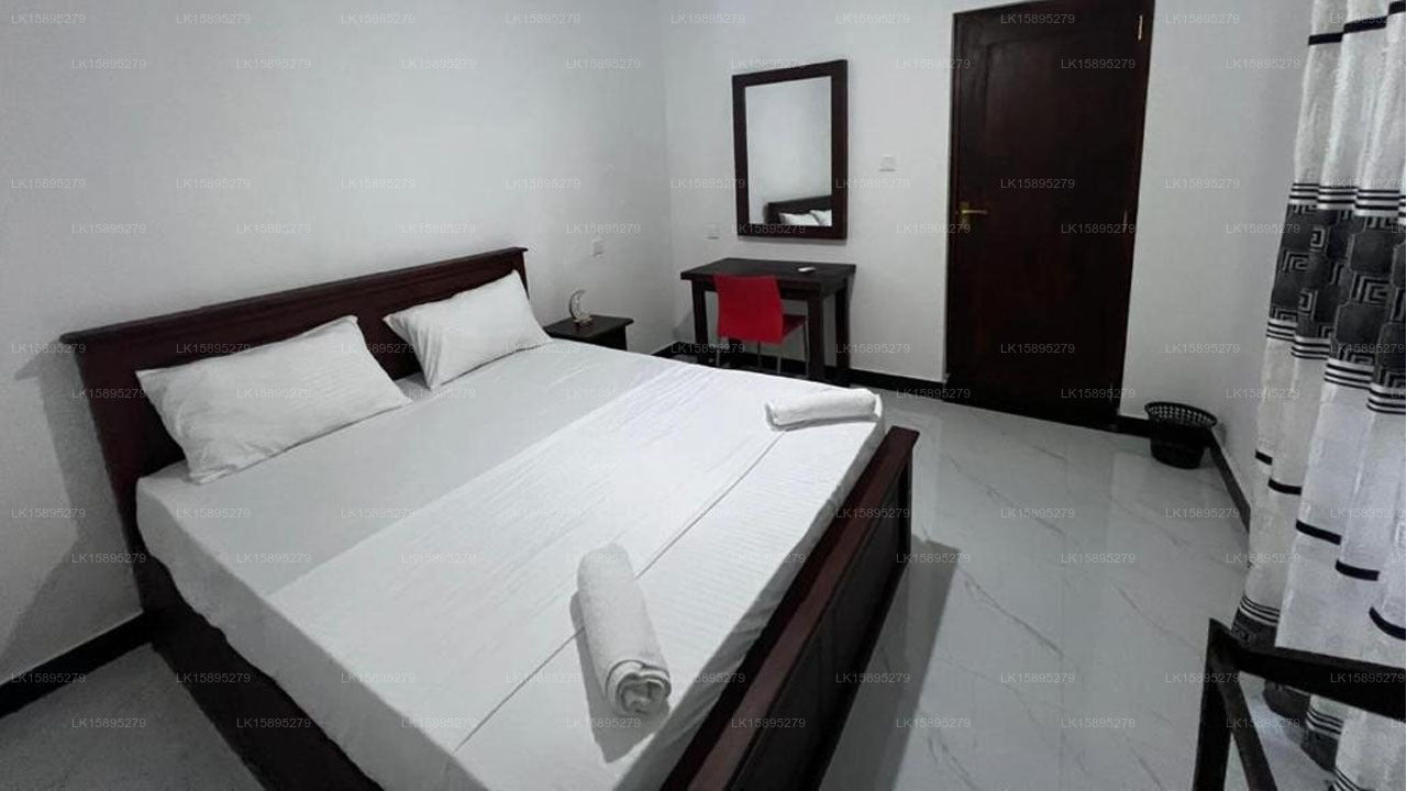 Golden Paradise Transit Hotel, Negombo