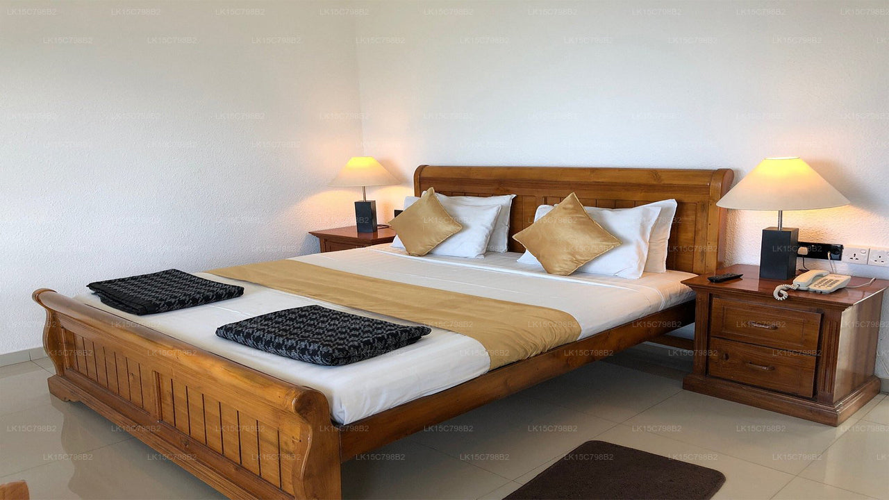 Hotel Heaven's Edge by EHI, Ella