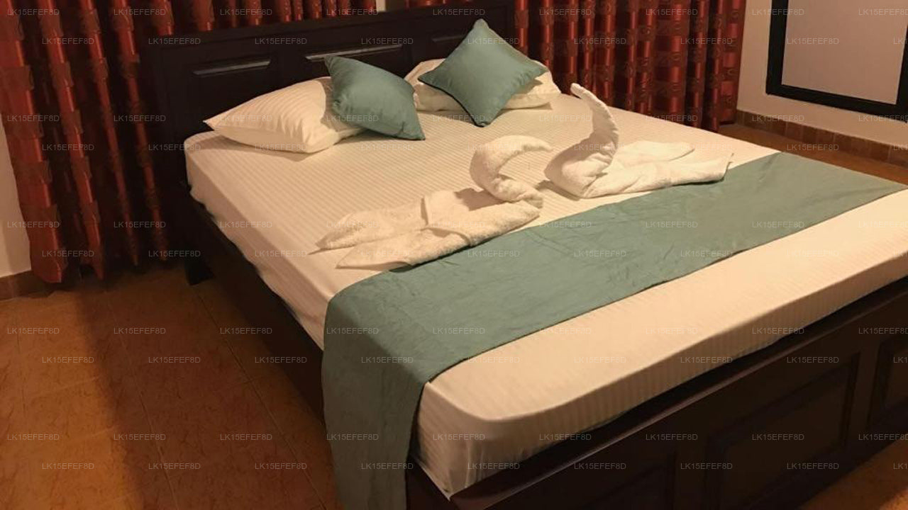 Aubrona Hotel, Wttala