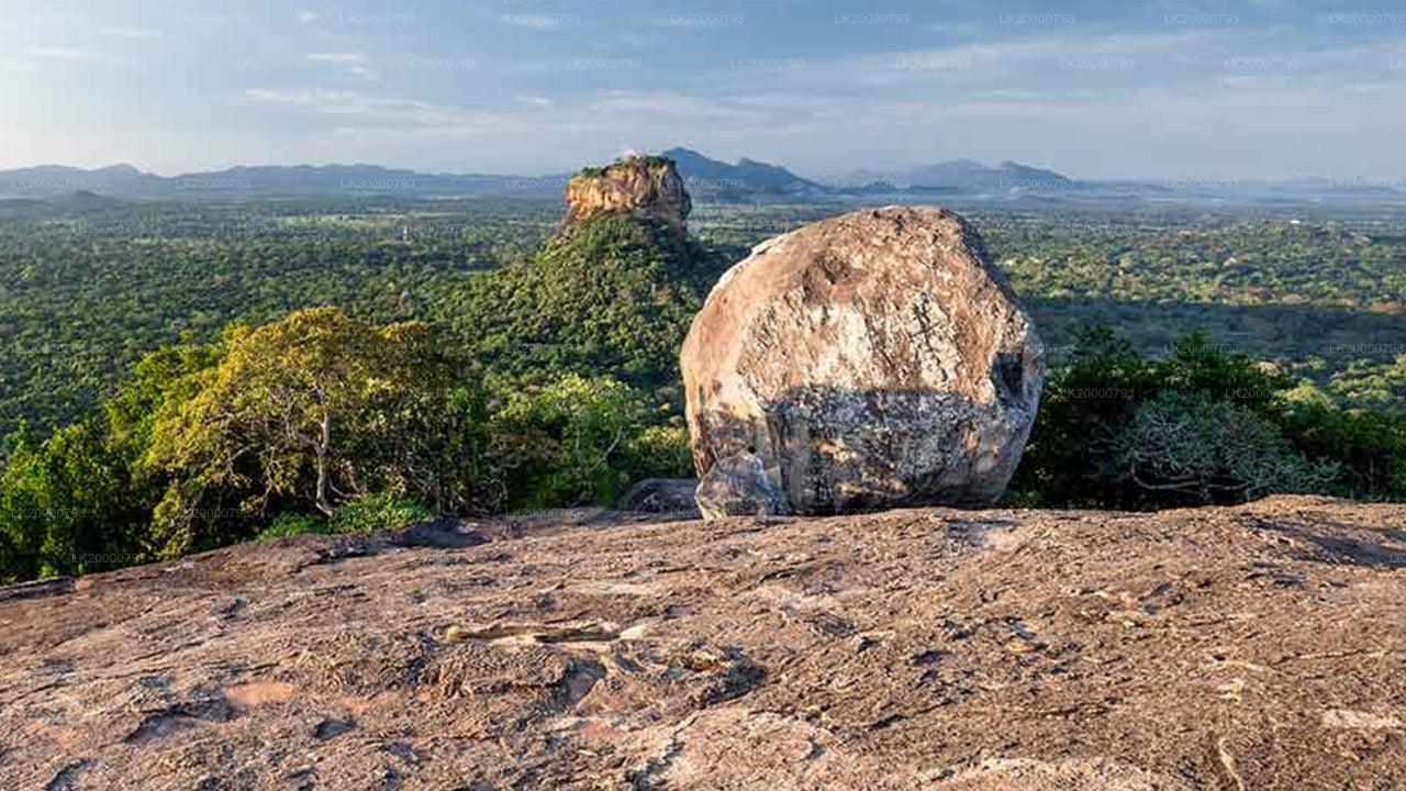Prohlídka Pidurangaly s průvodcem a vstupenkami