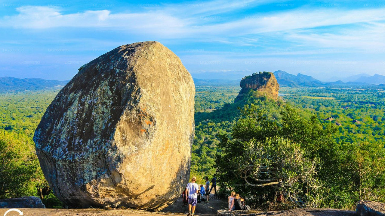 Prohlídka Pidurangaly s průvodcem a vstupenkami
