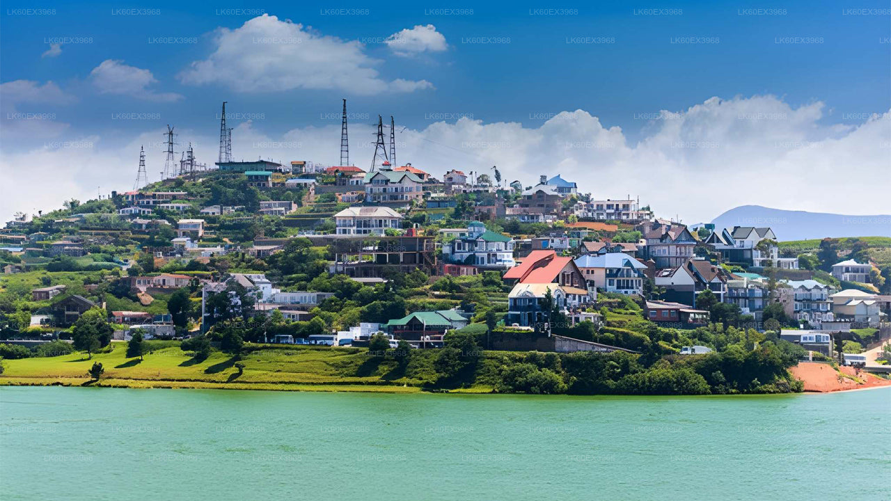 Soukromý transfer z Colomba do Nuwara Eliya s canyoningovým dobrodružstvím