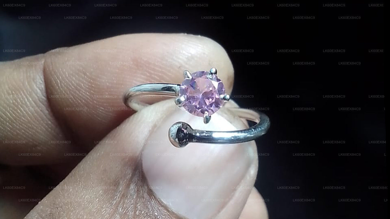 Tradiční dílna drahokamů a šperků z Galle