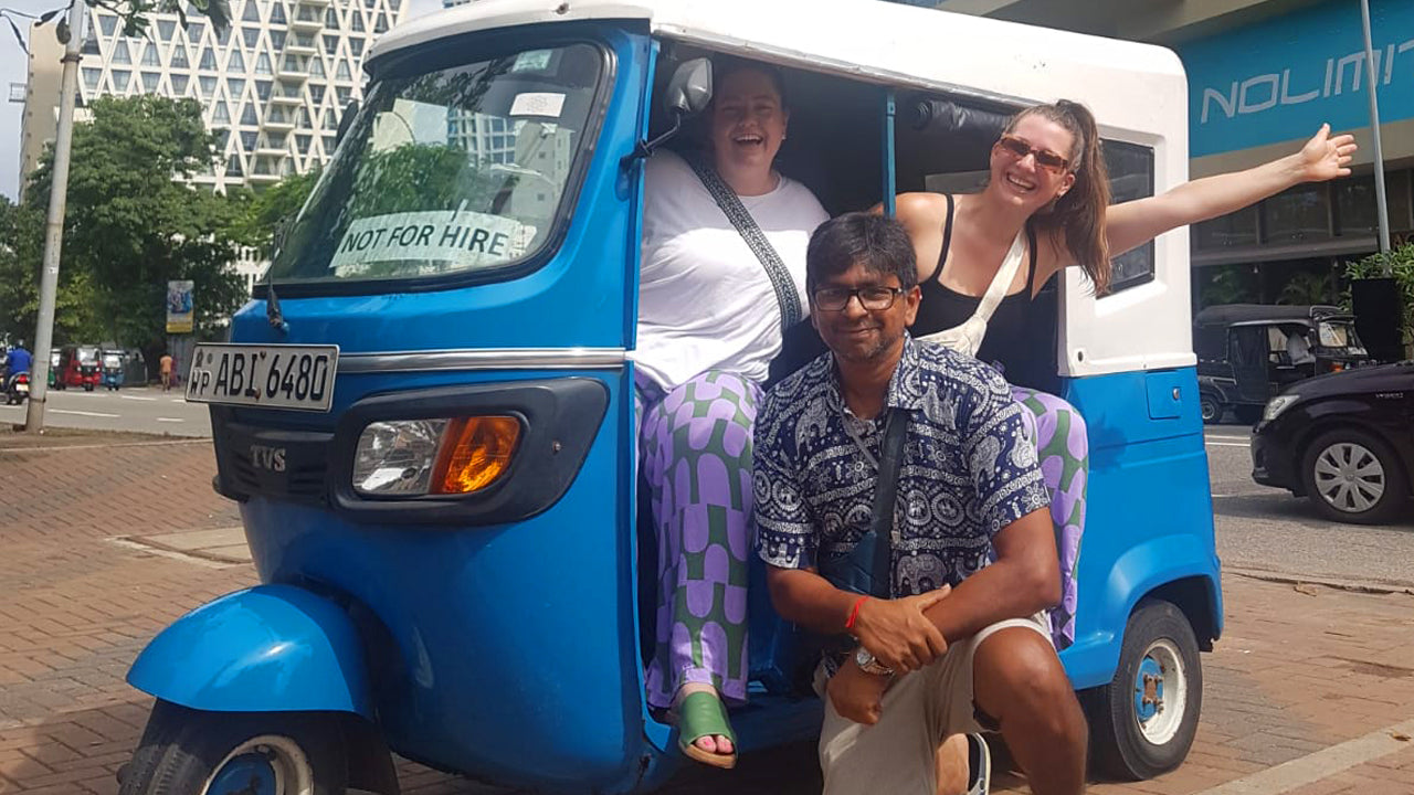 Tuk-tuk safari v Colombu