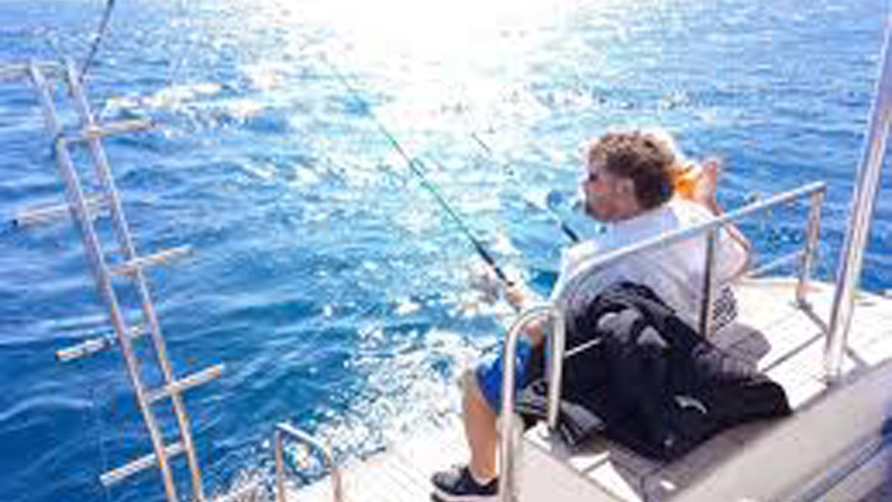 Noční rybářská plavba z Mirissy