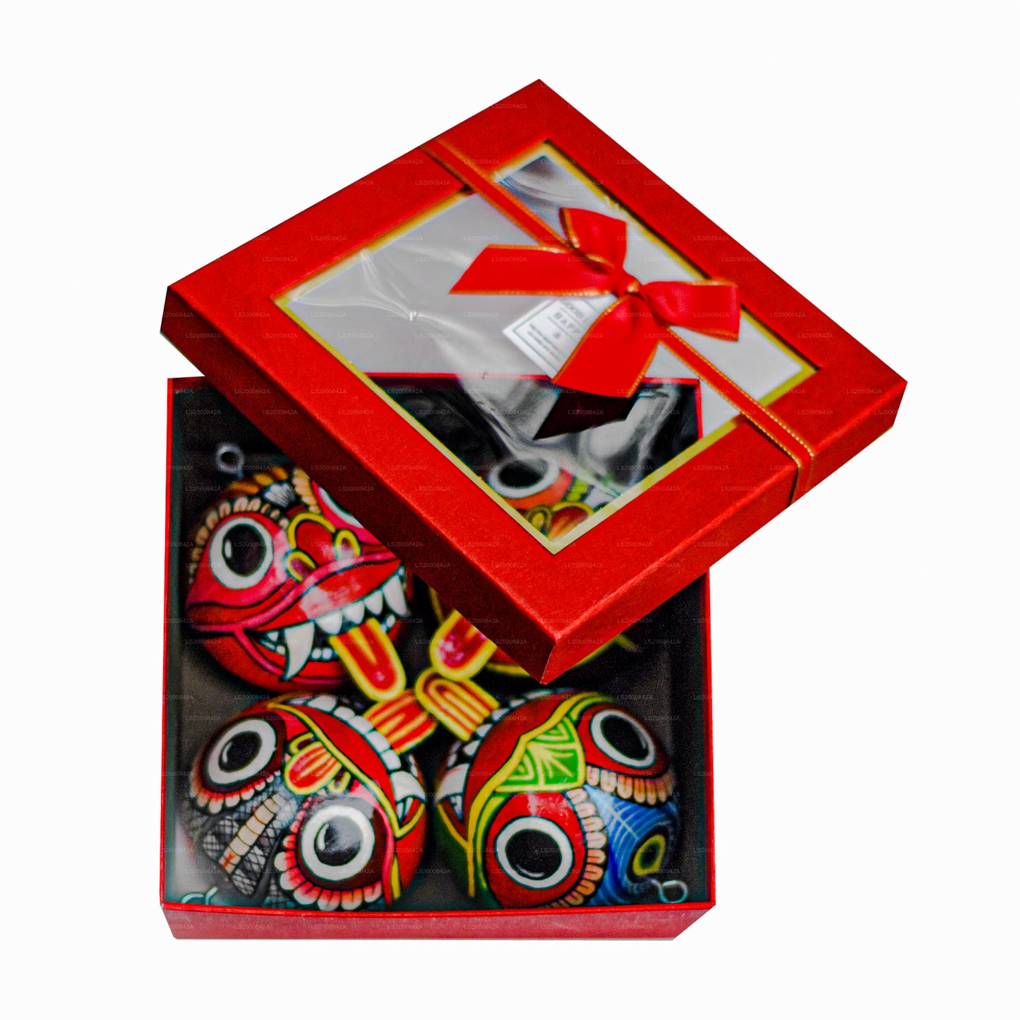 Srílanské tradiční masky Raksha (Mayura, Maru, Agni, Naga) namalované přes kokosové skořápky (balení 4)