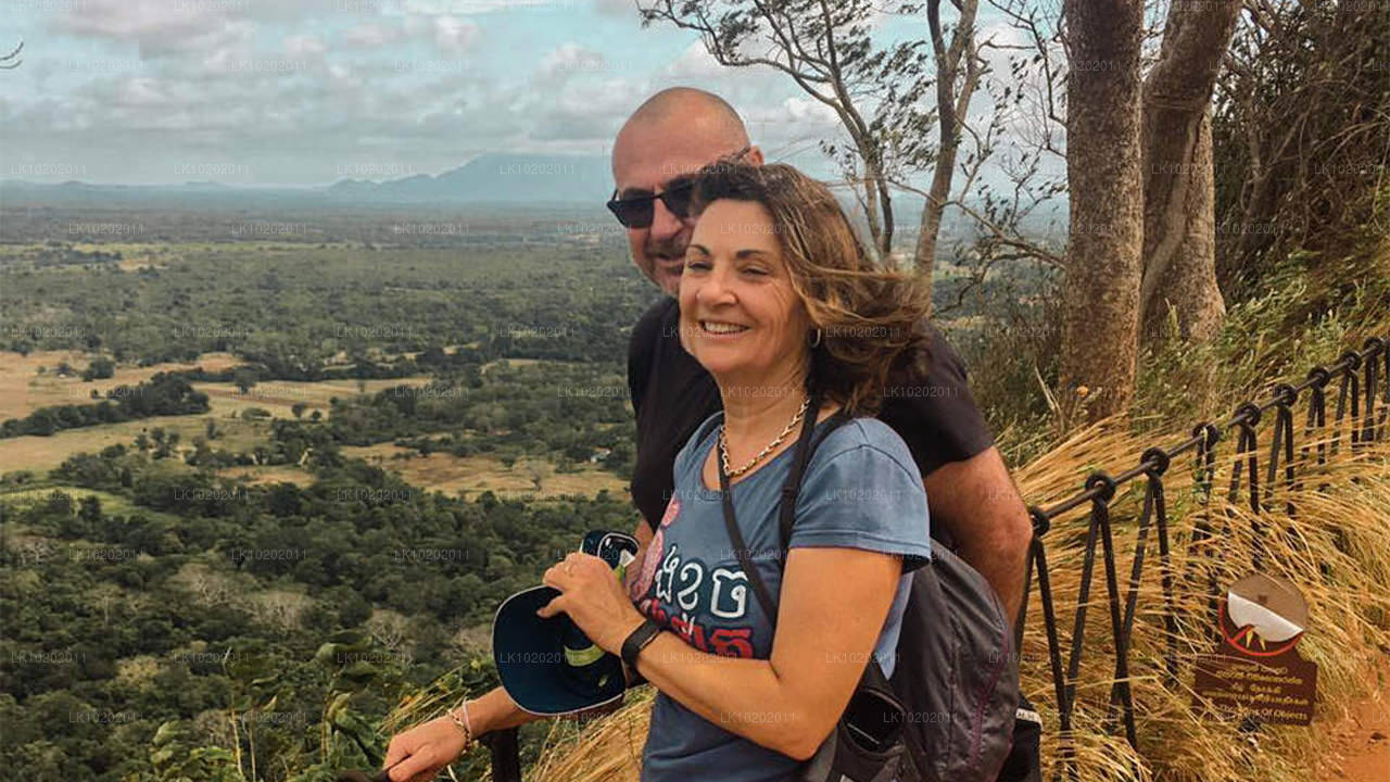 Sigiriya a Minneriya z Colomba (2 dny)