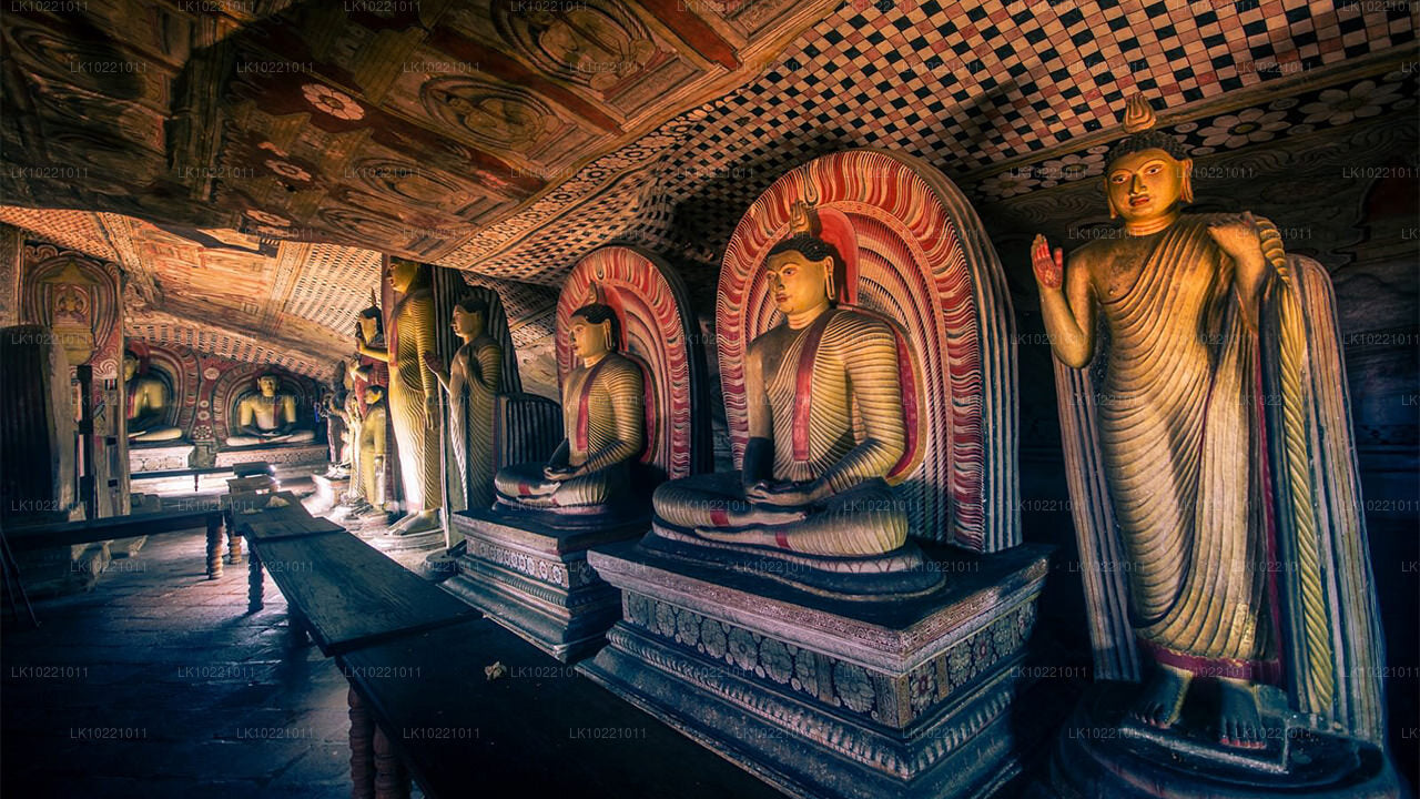 Anuradhapura z Kandy (2 dny)