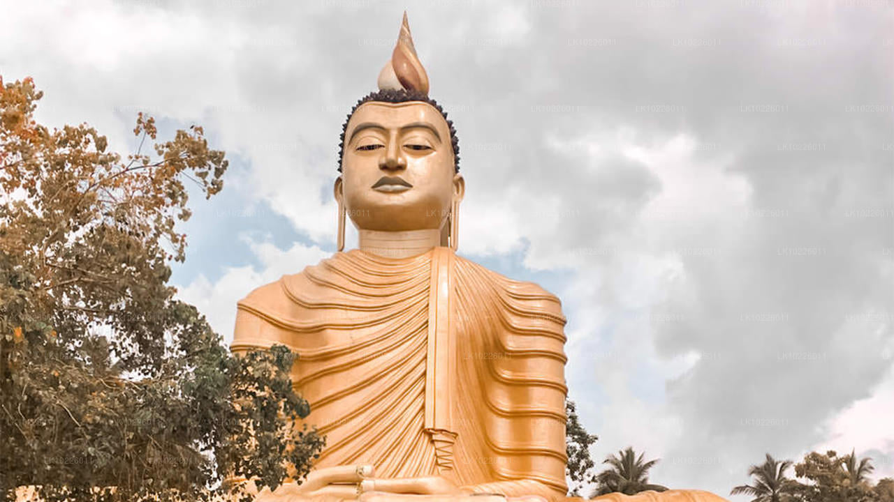 Chrámy a divočina z Negomba (2 dny)