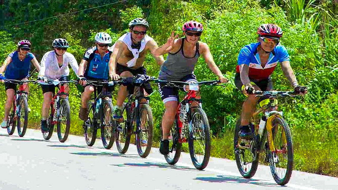Objevte starověkou Ellu na kole z Elly