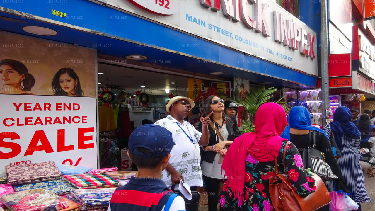 Colombo City Walk with a Local from Colombo Seaport